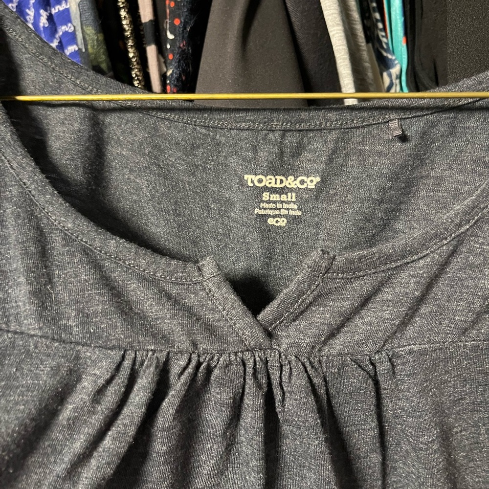 Toad&co like new Heather gray tank